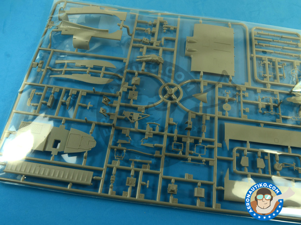 Image 5: Focke-Wulf Fw 189 Uhu A-1 Nacht Jäger | Airplane kit in 1/48 scale manufactured by Great Wall Hobby (ref. L4801)
