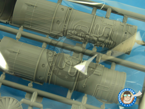 Image 13: McDonnell Douglas F-15 Eagle I | Airplane kit in 1/48 scale manufactured by Great Wall Hobby (ref. L4816)