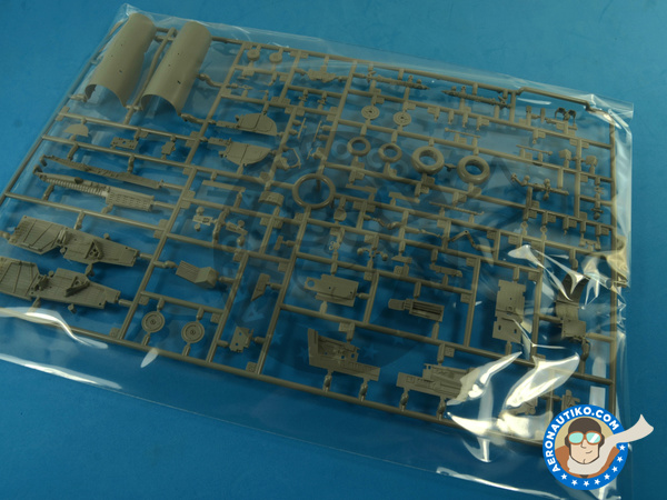 Image 7: Mikoyan MiG-29 Fulcrum 9-19 SMT | Airplane kit in 1/48 scale manufactured by Great Wall Hobby (ref. L4818)