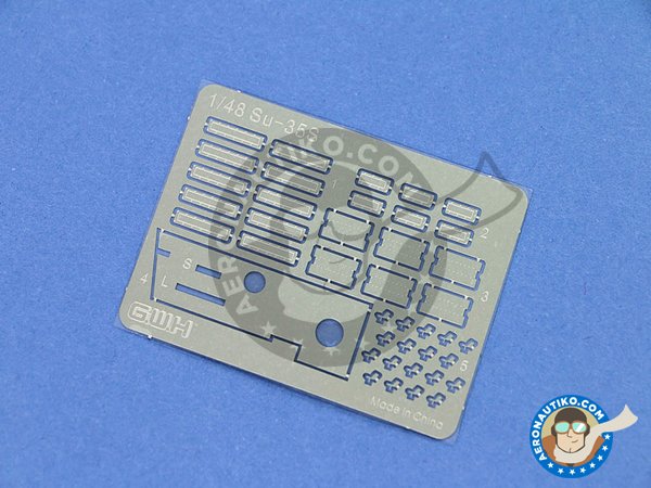 Image 19: Sukhoi Su-35S "Flanker-E" Multirole Fighter | Maqueta de avión en escala 1/48 fabricado por Great Wall Hobby (ref. L4820)