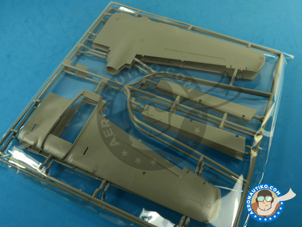 Image 9: Northrop P-61 Black Widow B Last Down | Airplane kit in 1/48 scale manufactured by Great Wall Hobby (ref. S4802)