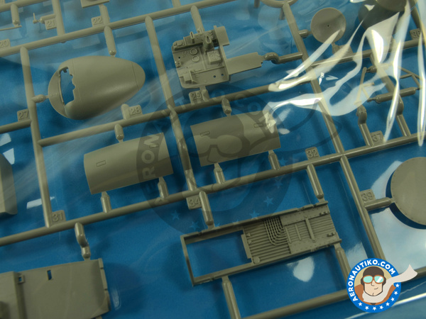 Image 14: Northrop P-61 Black Widow B Last Down | Airplane kit in 1/48 scale manufactured by Great Wall Hobby (ref. S4802)