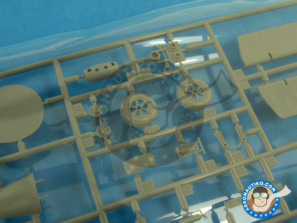 Image 16: Northrop P-61 Black Widow B Last Down | Airplane kit in 1/48 scale manufactured by Great Wall Hobby (ref. S4802)