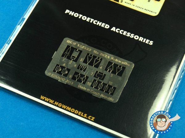 Image 3: Messerschmitt Me 262 Schwalbe A | Seatbelts in 1/32 scale manufactured by HGW (ref. 132533)