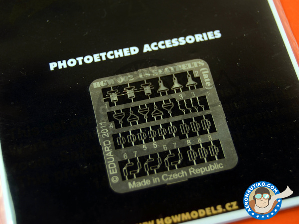 Image 4: Bell P-39 Airacobra | Seatbelts in 1/32 scale manufactured by HGW (ref. 132571)