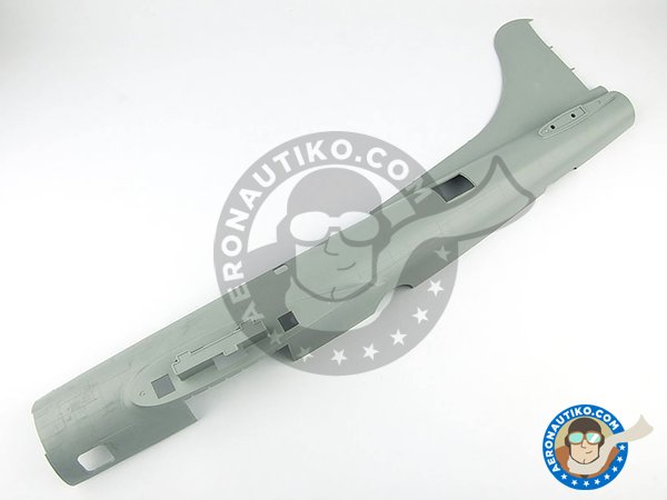 Image 1: B-17 E/F Flying Fortress | Maqueta de avión en escala 1/32 fabricado por HK Models (ref. 01E05)