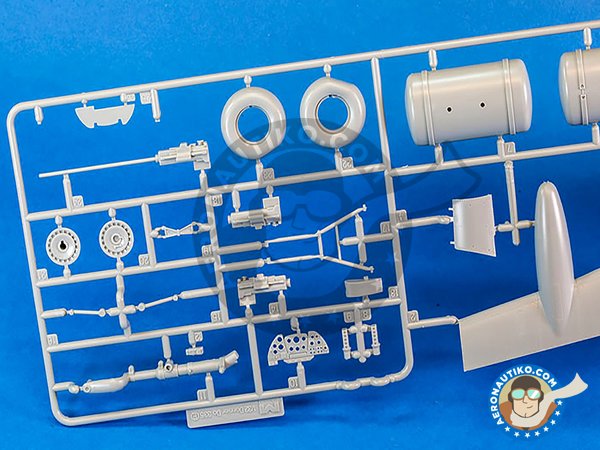 Image 7: Dornier Do 335 B-6 Nightfighter | Airplane kit in 1/32 scale manufactured by HK Models (ref. 01E21)