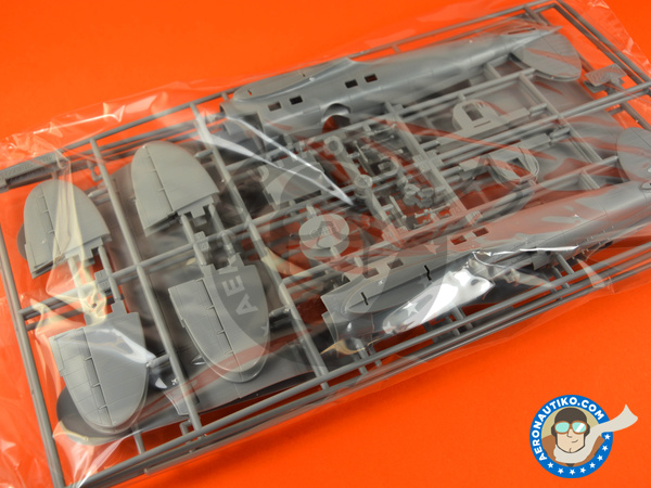 Image 3: Heinkel He 111 Z-2 | Airplane kit in 1/72 scale manufactured by Hasegawa (ref. 01940)