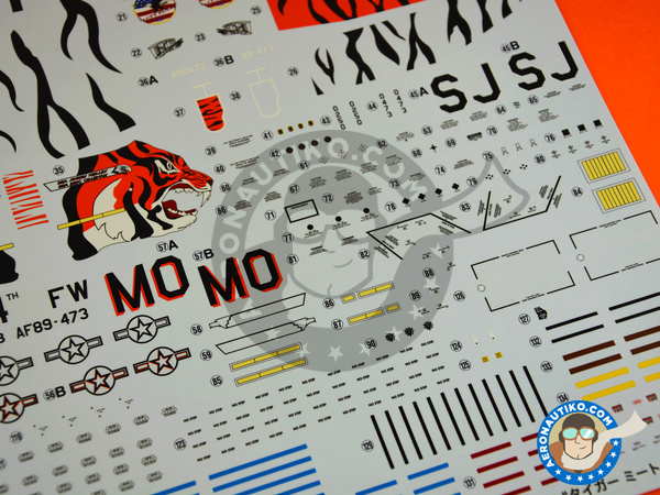 Image 7: McDonnell Douglas F-15 Eagle E | Maqueta de avión en escala 1/48 fabricado por Hasegawa (ref. 07318)