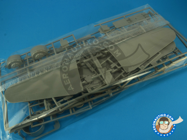 Image 7: Douglas SBD Dauntless 3 | Airplane kit in 1/48 scale manufactured by Hasegawa (ref. 09119)