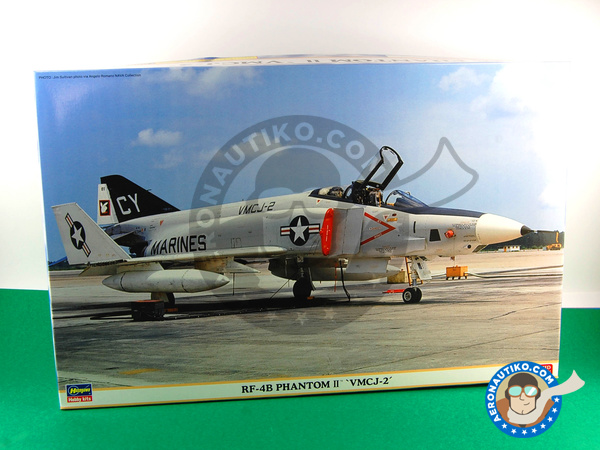 Image 1: McDonnell Douglas F-4 Phantom II VMCJ-2 | Airplane kit in 1/48 scale manufactured by Hasegawa (ref. 09973)