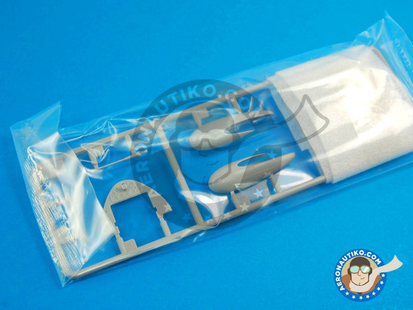 Image 5: Grumman F6F Hellcat 5N | Airplane kit in 1/48 scale manufactured by Hobby Boss (ref. HBOSS-80341)