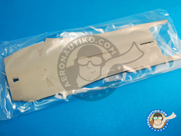 Image 18: General Dynamics F-111 Aardvark A | Airplane kit in 1/48 scale manufactured by Hobby Boss (ref. HBOSS-80348)