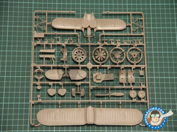 Image 1: I-153 Winter Version | Airplane kit in 1/48 scale manufactured by ICM (ref. 48096)