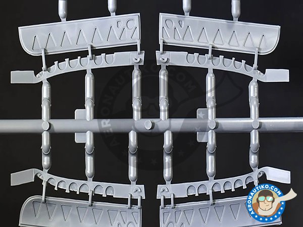 Image 3: B-26B-50 Invader Korean War American Bomber | Airplane kit in 1/48 scale manufactured by ICM (ref. 48281)