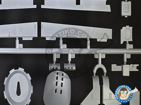 Image 4: B-26B-50 Invader Korean War American Bomber | Airplane kit in 1/48 scale manufactured by ICM (ref. 48281)