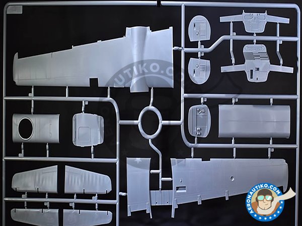 Image 5: B-26B-50 Invader Korean War American Bomber | Airplane kit in 1/48 scale manufactured by ICM (ref. 48281)