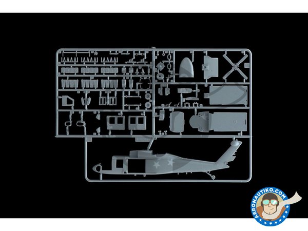 Image 5: UH-60 Black Hawk "Night Raid" | Helicopter kit in 1/72 scale manufactured by Italeri (ref. 1328)