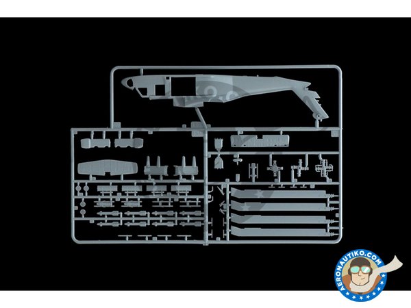 Image 6: UH-60 Black Hawk "Night Raid" | Helicopter kit in 1/72 scale manufactured by Italeri (ref. 1328)