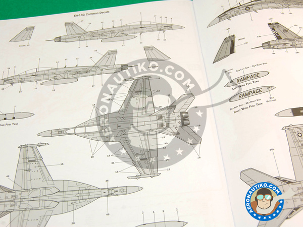 Image 5: McDonnell Douglas F/A-18 Hornet G Growler | Maqueta de avión en escala 1/48 fabricado por Italeri (ref. ITA2716)