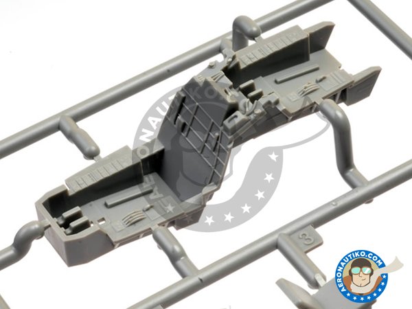 Image 4: T-Harrier. Harrier T2/T2A/T2N/T4/T4N/T8 Two Seater Trainer | Airplane kit in 1/48 scale manufactured by Kinetic Model Kits (ref. K48040)