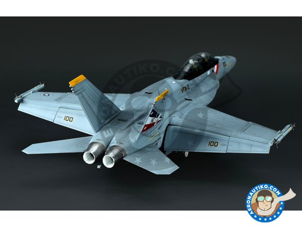 Image 1: Boeing F/A-18F Super Hornet "Bounty Hunters" | Model kit in 1/48 scale manufactured by Meng Model (ref. LS-016)