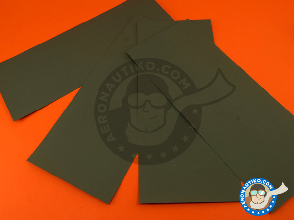 Image 1: Mr Waterproof sand paper #2000 | Sandpaper manufactured by Mr Hobby (ref. MT-309)