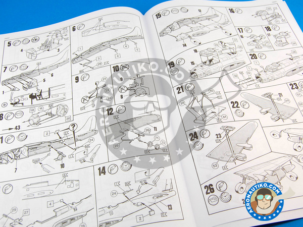 Image 3: Boeing B-17 Flying Fortress F | Maqueta de avión en escala 1/48 fabricado por Revell (ref. REV04297)