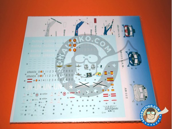 Image 2: Bell UH-1 Iroquois B/N |  in 1/72 scale manufactured by Series Españolas (ref. SE2772)