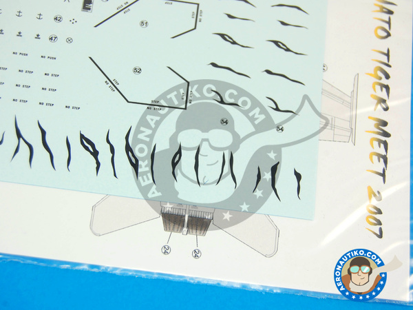 Image 7: McDonnell Douglas F/A-18 Hornet A |  in 1/48 scale manufactured by Series Españolas (ref. SE2848)