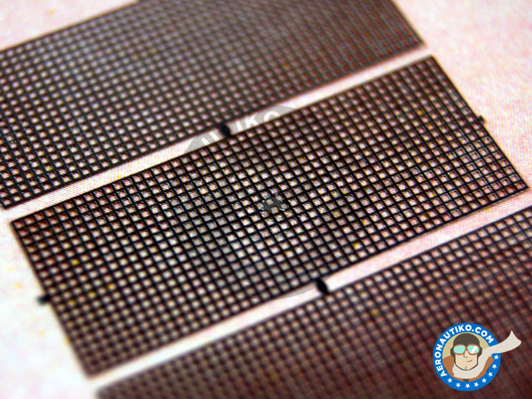 Image 2: Small pattern grille 10 x 25 mm | Mesh manufactured by Tameo Kits (ref. FT26)