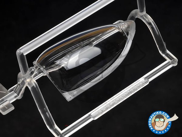 Image 6: Supermarine Spitfire Mk.XVIe | Airplane kit in 1/32 scale manufactured by Tamiya (ref. 60321)