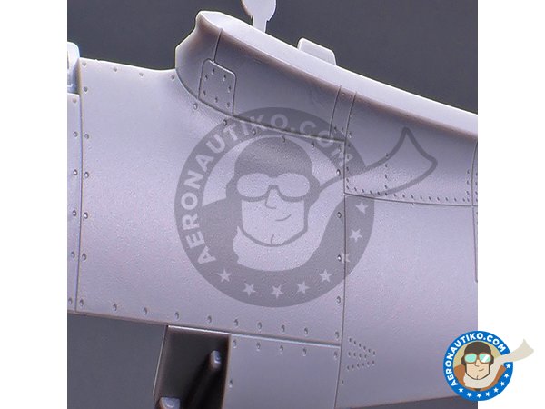 Image 2: Lockheed P-38 F/G Lightning Aircraft Series No.120 | Airplane kit in 1/48 scale manufactured by Tamiya (ref. 61120)