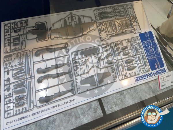 Image 4: Lockheed P-38 F/G Lightning Aircraft Series No.120 | Airplane kit in 1/48 scale manufactured by Tamiya (ref. 61120)
