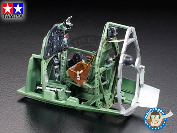 Image 2: Supermarine Spitfire Mk. IX C | Airplane kit in 1/32 scale manufactured by Tamiya (ref. 60319)