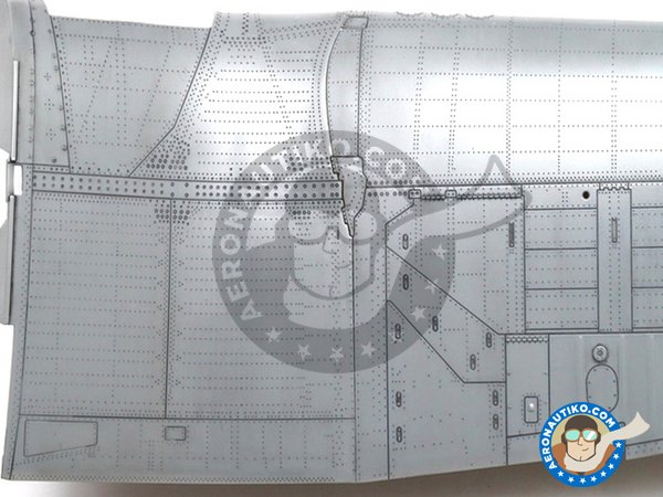 Image 1: Vought F4U Corsair 1A | Airplane kit in 1/32 scale manufactured by Tamiya (ref. TAM60325)