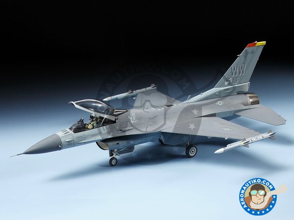 Image 1: LOCKHEED MARTIN F-16CJ [BLOCK 50] FIGHTING FALCON | Airplane kit in 1/72 scale manufactured by Tamiya (ref. TAM60786)