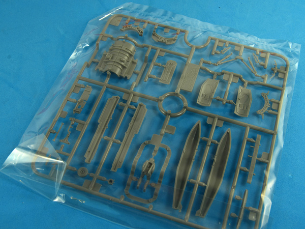 Image 2: Lockheed Martin F-16 Fighting Falcon CJ Block 50 | Airplane kit in 1/72 scale manufactured by Tamiya (ref. TAM60788)