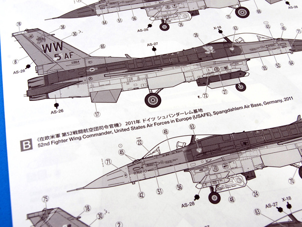 Image 12: Lockheed Martin F-16 Fighting Falcon CJ Block 50 | Airplane kit in 1/72 scale manufactured by Tamiya (ref. TAM60788)