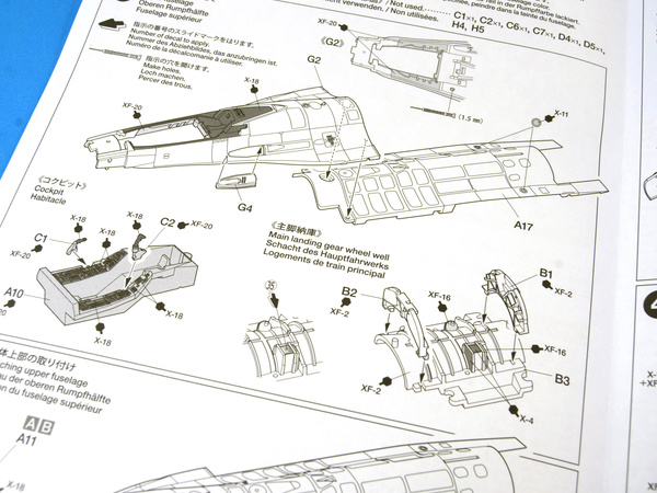 Image 16: Lockheed Martin F-16 Fighting Falcon CJ Block 50 | Airplane kit in 1/72 scale manufactured by Tamiya (ref. TAM60788)