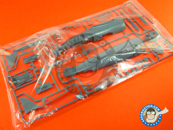 Image 5: Republic P-47 Thunderbolt M | Airplane kit in 1/48 scale manufactured by Tamiya (ref. TAM61096)