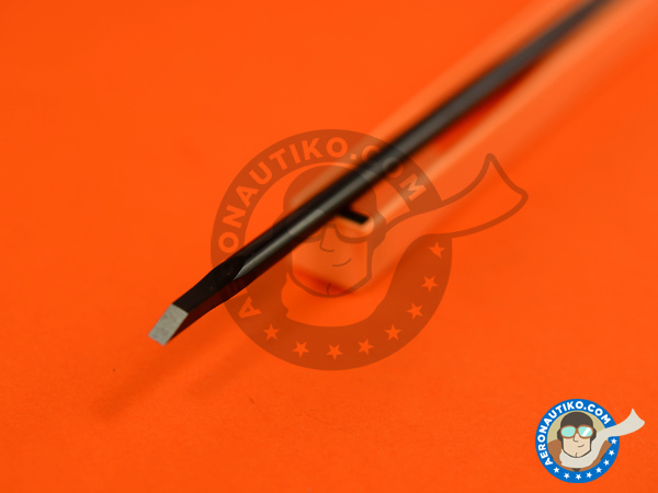 Image 2: Model chisel 3mm wide | Scriber manufactured by Trumpeter (ref. 09925)