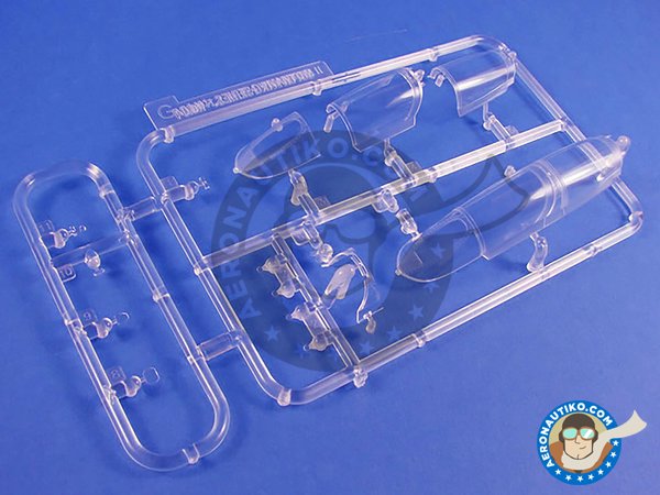 Image 7: F-4S Phantom II || Super Wings Series No.5 | Airplane kit in 1/48 scale manufactured by Zoukei-Mura (ref. SWS48-05)