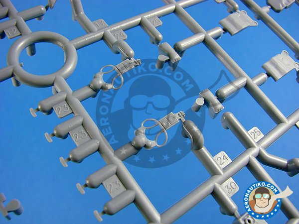 Image 10: F-4S Phantom II || Super Wings Series No.5 | Airplane kit in 1/48 scale manufactured by Zoukei-Mura (ref. SWS48-05)