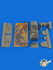 Aires: Cockpit set 1/48 scale - Messerschmitt Bf 109 G-5 early - photo-etched parts and resin parts - for Eduard kit image