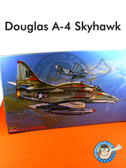 Hasegawa: Airplane kit 1/32 scale - Douglas A-4 Skyhawk E/F - USAF (US1) - different locations - plastic model kit image