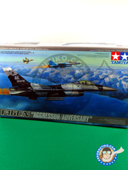 Tamiya: Airplane kit 1/48 scale - General Dynamics F-16 Fighting Falcon C/N - plastic model kit